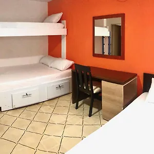  Guest house La Quinta Bacana La Campina